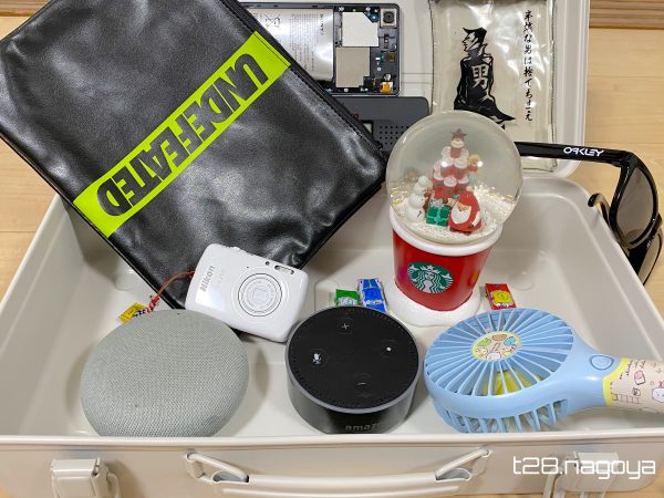 箱の中ゴチャゴチャ