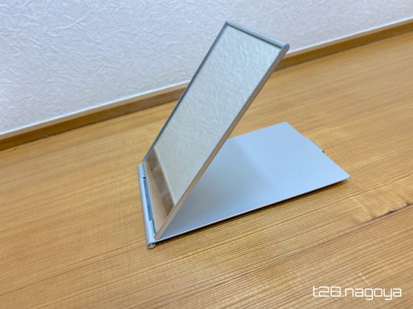 鏡を開く