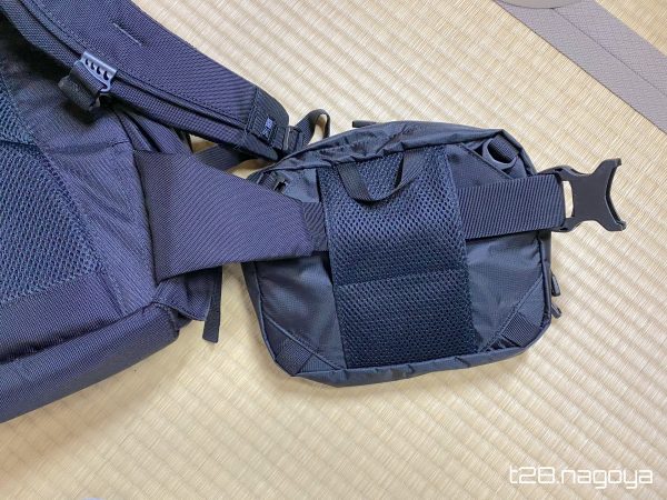 貫通ポケットにベルト