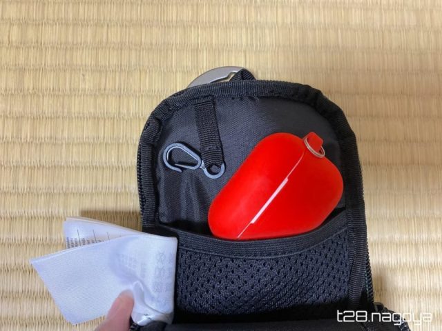 ポーチにAirPods
