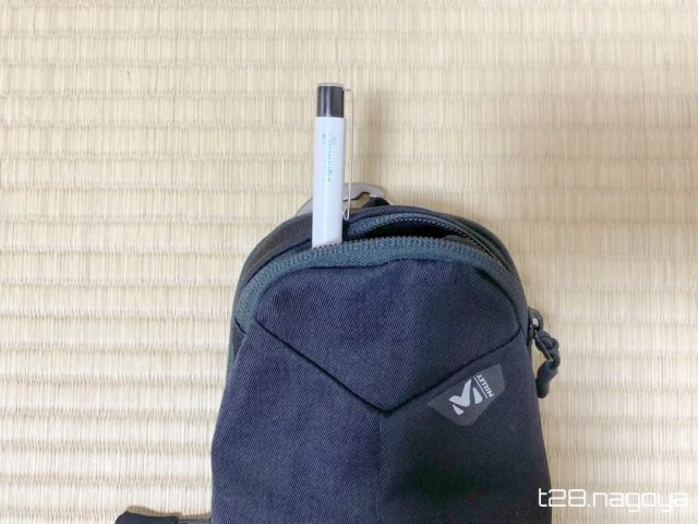 ポーチにペン