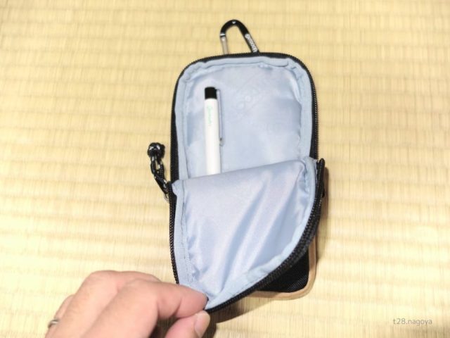 ポーチにペン