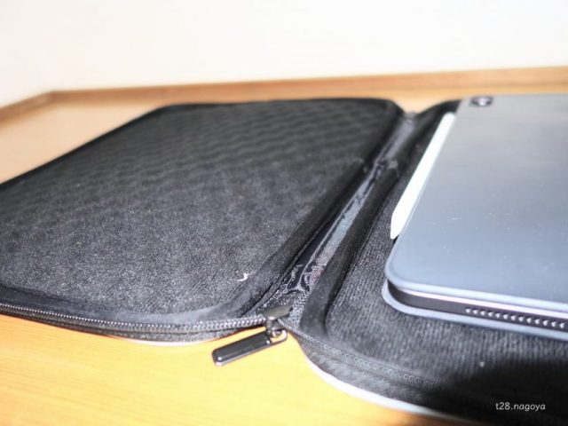 ノートPCケースのクッション