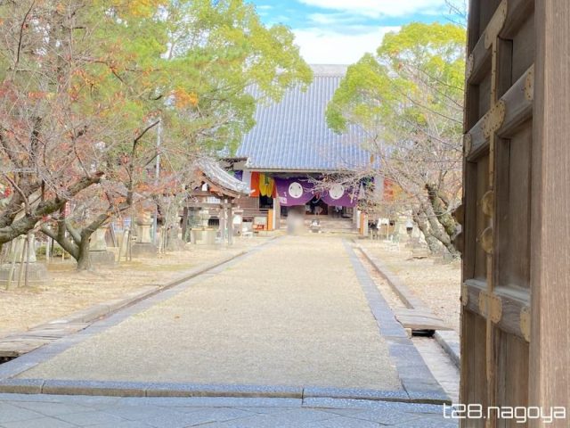 本堂の全景