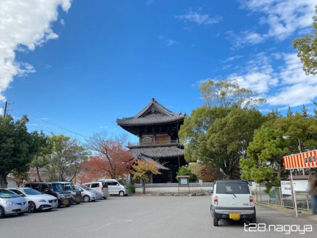 駐車場全景
