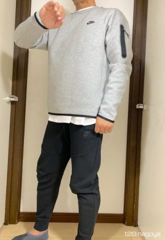 トレナーを着る