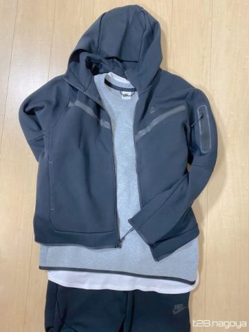 トレーナーのコーデ