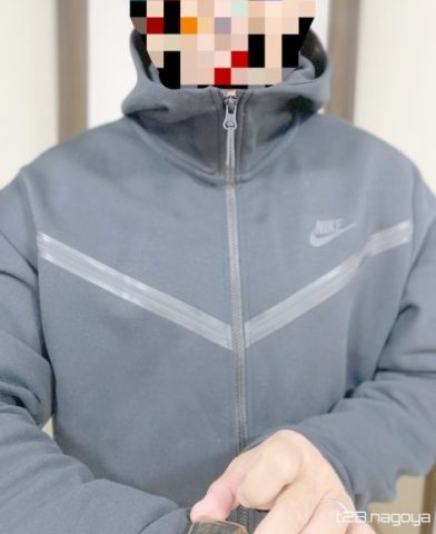 NIKEテックフリース パーカー めっちゃ状態良い綺麗 なんでもコメントして Nike テックフリース リフレクティブ 反射素材 フーディー (Nike