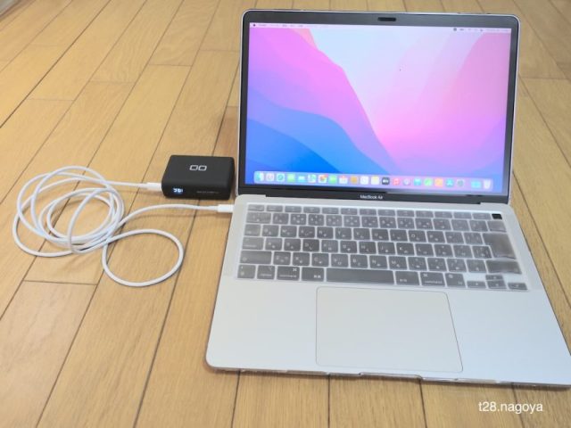 ノートPCを充電