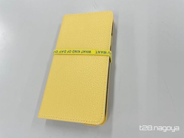 スマホケースに輪ゴム