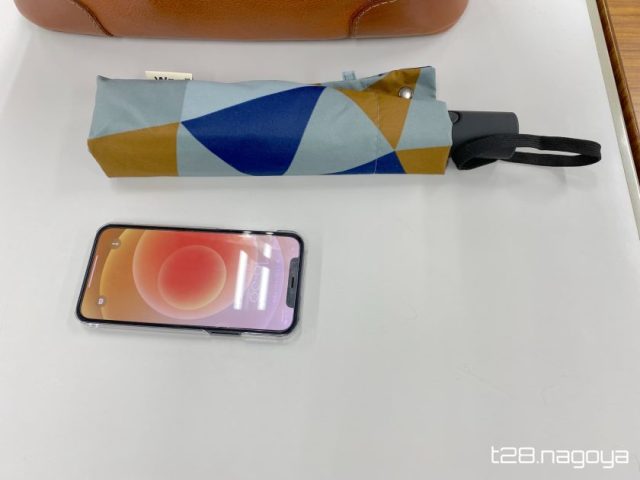 折りたたみ傘とiphone